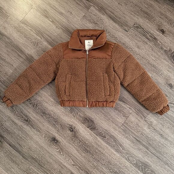 Abercrombie & Fitch Jackets & Blazers - Abercrombie & Fitch Ultra Sherpa Puffer